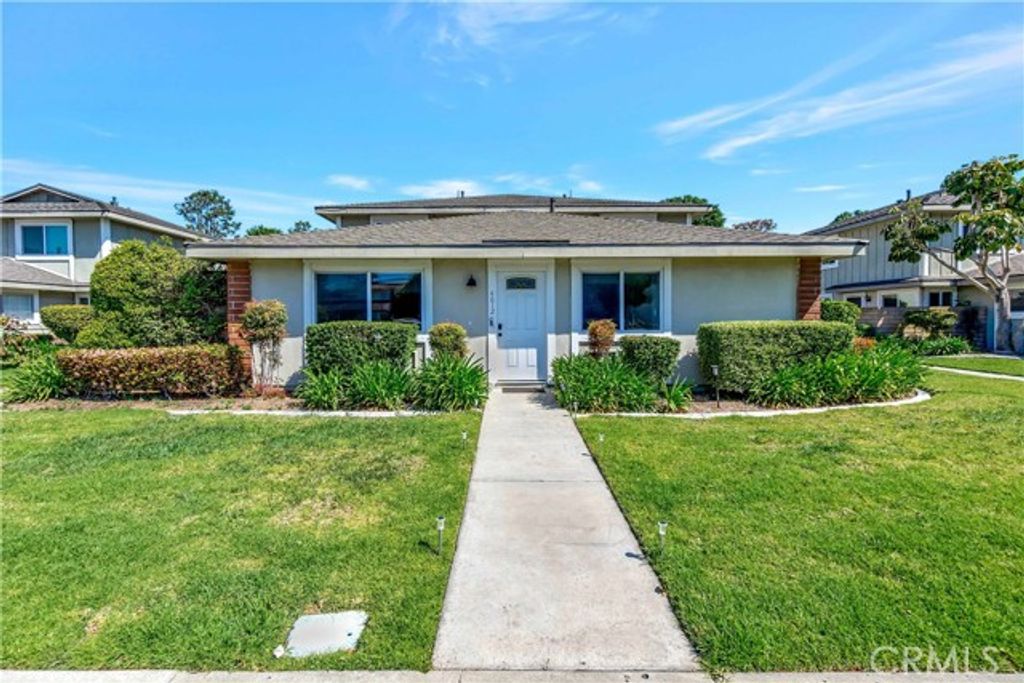 4612 Via Vista Circle 5, Huntington Beach, CA 92649