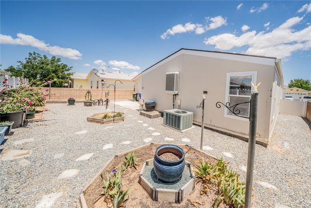 22241 Nisqually 59, Apple Valley, CA 92308