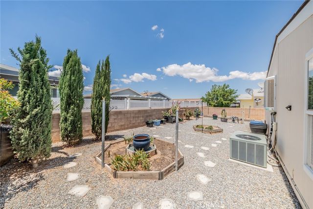 22241 Nisqually 59, Apple Valley, CA 92308