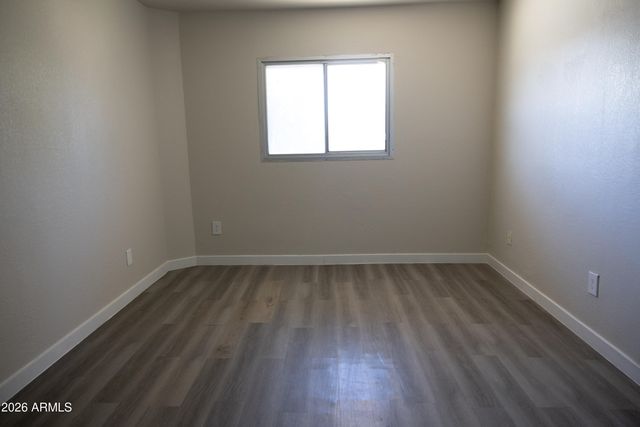 6746 N 43RD Avenue, Glendale, AZ 85301