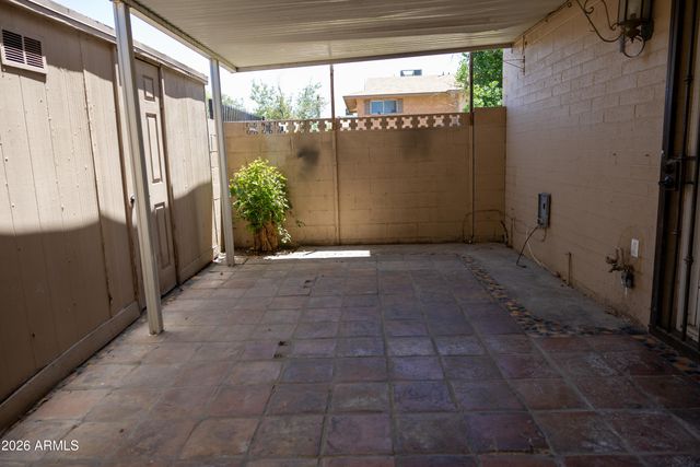 6746 N 43RD Avenue, Glendale, AZ 85301