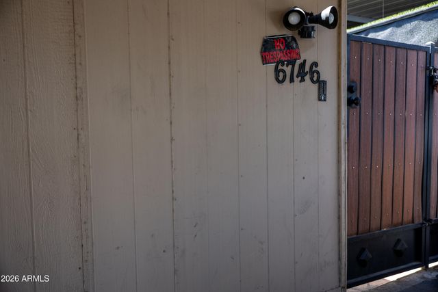 6746 N 43RD Avenue, Glendale, AZ 85301