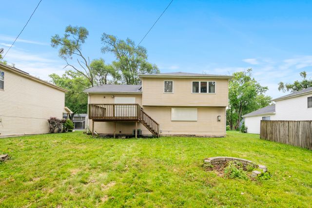 15624 Sawyer Avenue, Markham, IL 60428