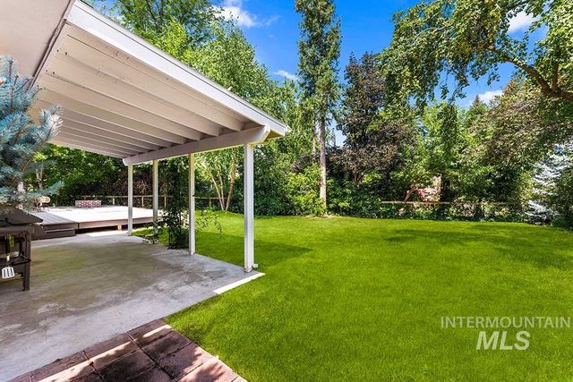 1204 W Highland View Dr, Boise, ID 83702
