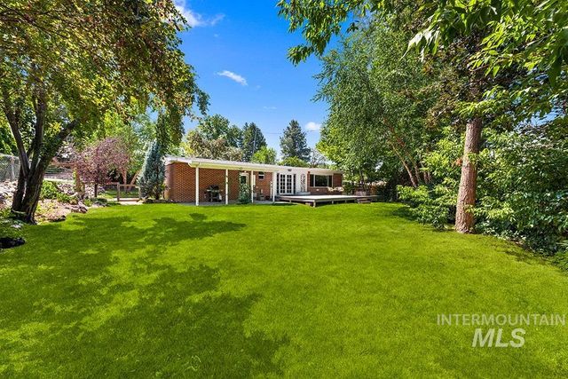 1204 W Highland View Dr, Boise, ID 83702