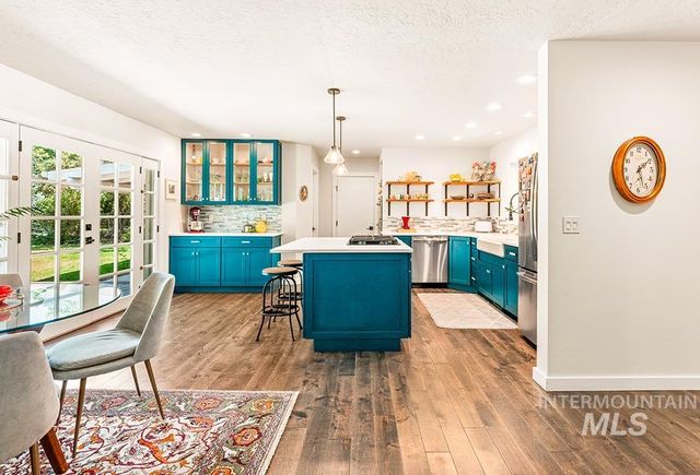 1204 W Highland View Dr, Boise, ID 83702