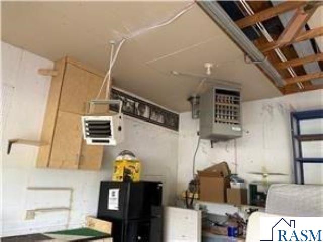 1409 N Hillsboro Avenue, Golden Valley, MN 55427