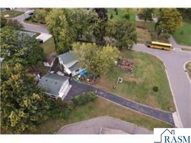 1409 N Hillsboro Avenue, Golden Valley, MN 55427