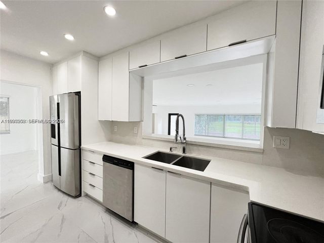 5401 W Broward Blvd, Plantation, FL 33317