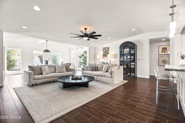4431 E Calle Allegre, Phoenix, AZ 85018