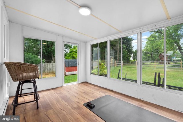2700 E COUNTY LINE RD, Hatboro, PA 19040
