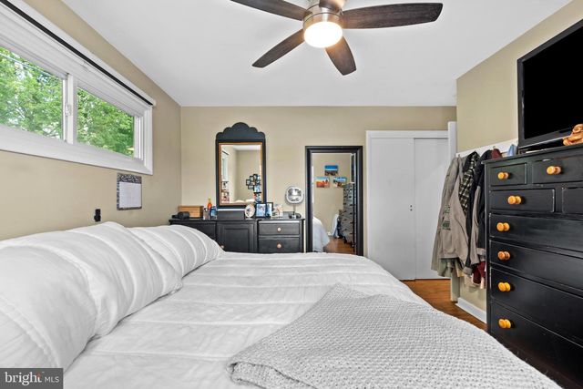 2700 E COUNTY LINE RD, Hatboro, PA 19040