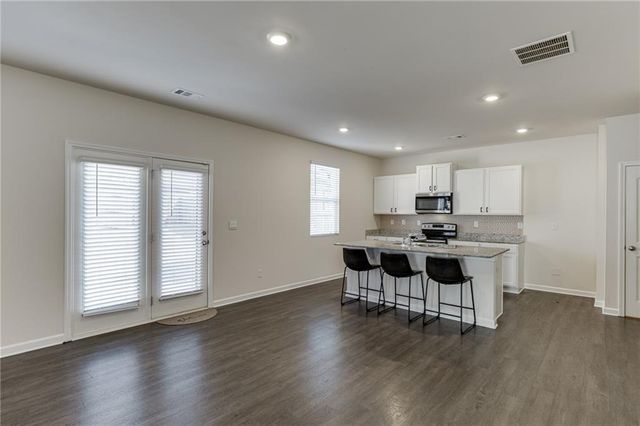 135 Russell Road, Pendergrass, GA 30567