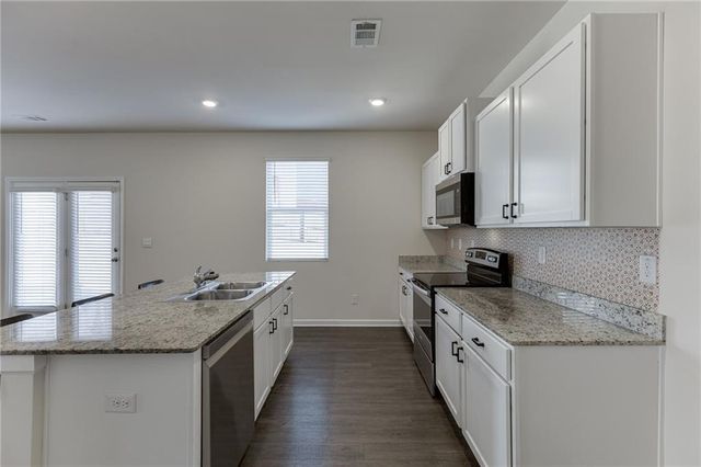 135 Russell Road, Pendergrass, GA 30567