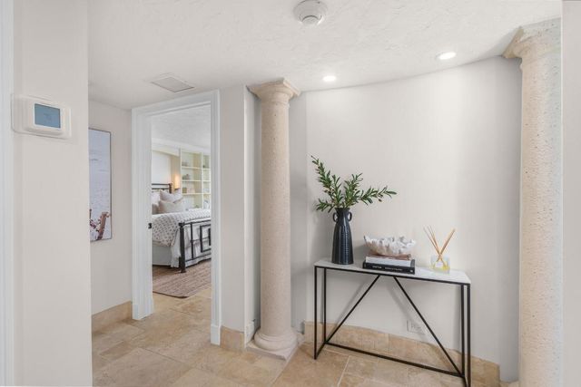 1111 S Ocean Boulevard 417, Boca Raton, FL 33432