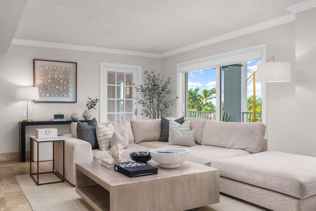 1111 S Ocean Boulevard 417, Boca Raton, FL 33432