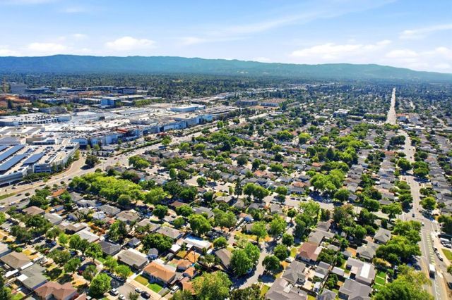 742 N Genevieve Lane, San Jose, CA 95128