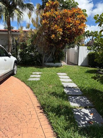1101 NE 5th Street 1, Hallandale Beach, FL 33009