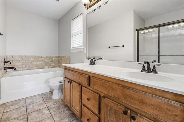 8012 John Robert Drive, Oklahoma City, OK 73135