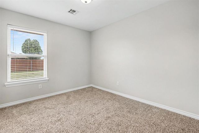 8012 John Robert Drive, Oklahoma City, OK 73135