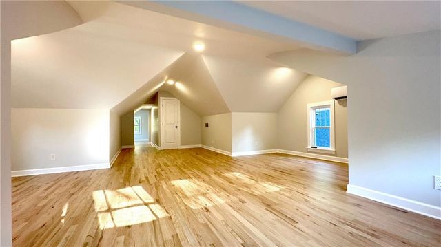 5809 Kenwood Avenue, Kansas City, MO 64110