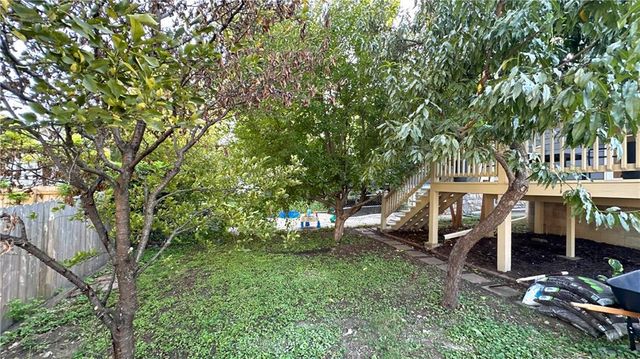 5809 Kenwood Avenue, Kansas City, MO 64110