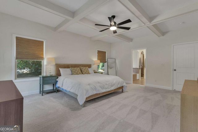 110 Sparrows Cove, Fayetteville, GA 30215