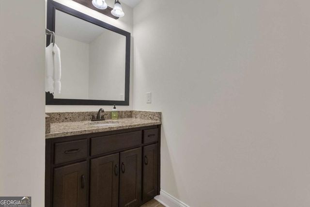 110 Sparrows Cove, Fayetteville, GA 30215