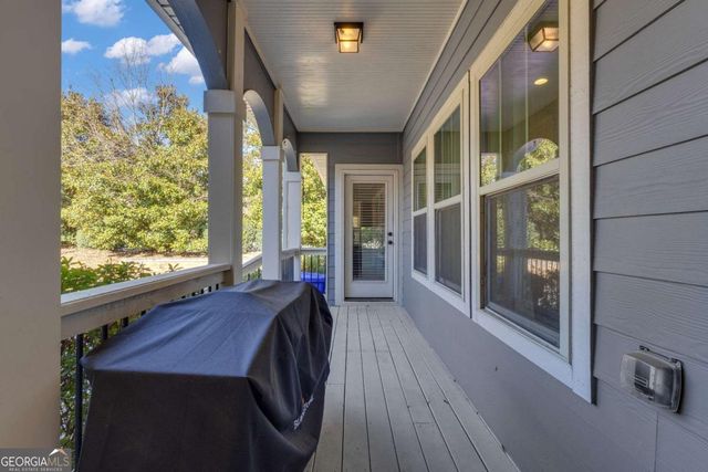 110 Sparrows Cove, Fayetteville, GA 30215