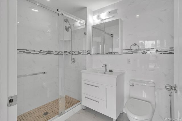 4516 83 Street E8F, Elmhurst, NY 11373