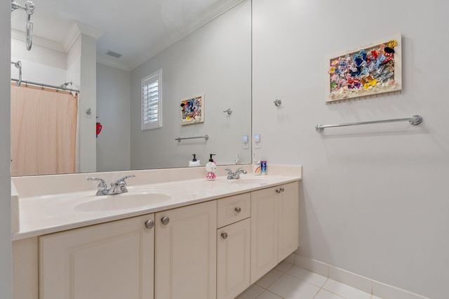 103 La Vida Court, Palm Beach Gardens, FL 33418