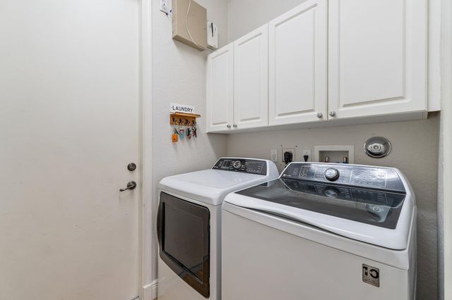 103 La Vida Court, Palm Beach Gardens, FL 33418