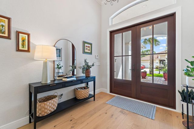 103 La Vida Court, Palm Beach Gardens, FL 33418