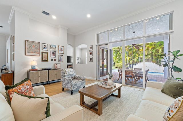 103 La Vida Court, Palm Beach Gardens, FL 33418