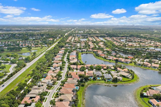 103 La Vida Court, Palm Beach Gardens, FL 33418