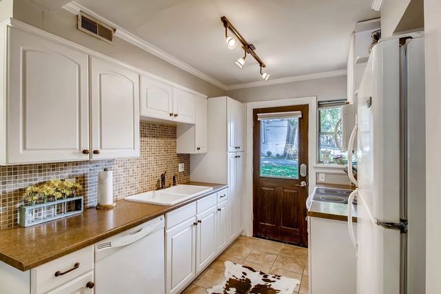 512 Chesterfield Ave Apt C5, Nashville, TN 37212