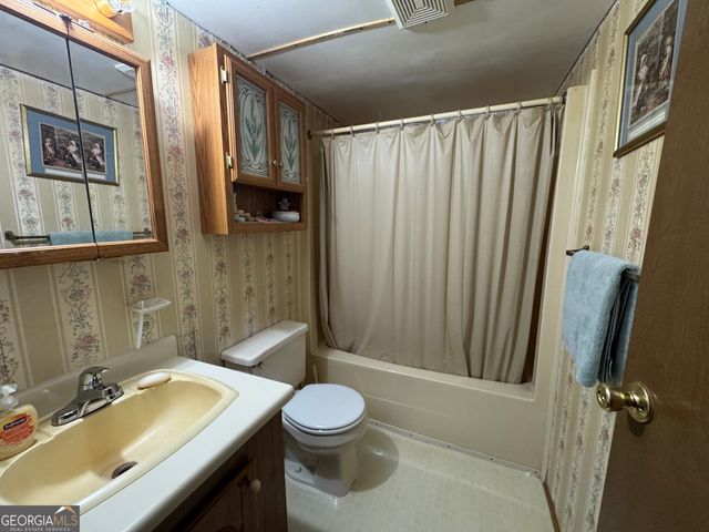 451 Weldon Lake Road, Milner, GA 30257