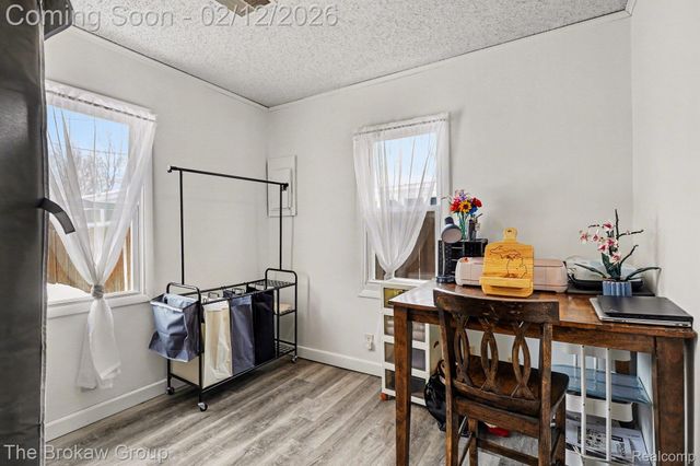 1084 Midland Road, Monitor Charter Township, MI 48706