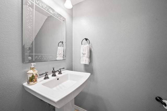 4903 Lake Daniel Court, Richmond, TX 77407