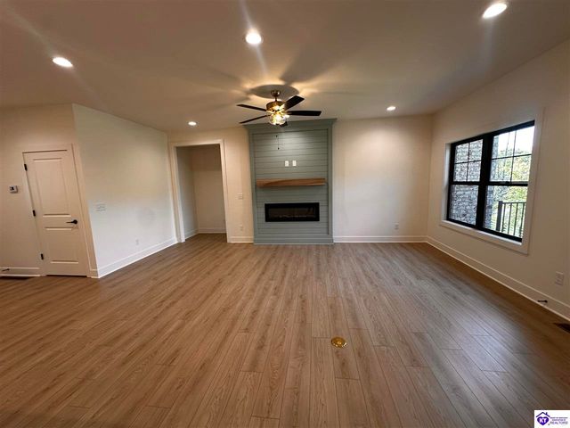 313 Calhoun St, Elizabethtown, KY 42701