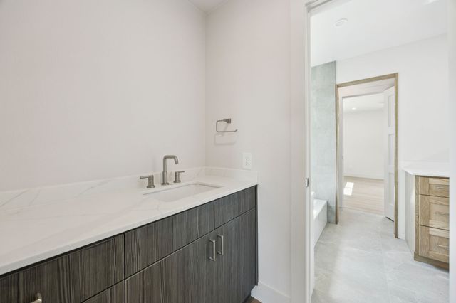 3145 Darvany Drive, Dallas, TX 75220