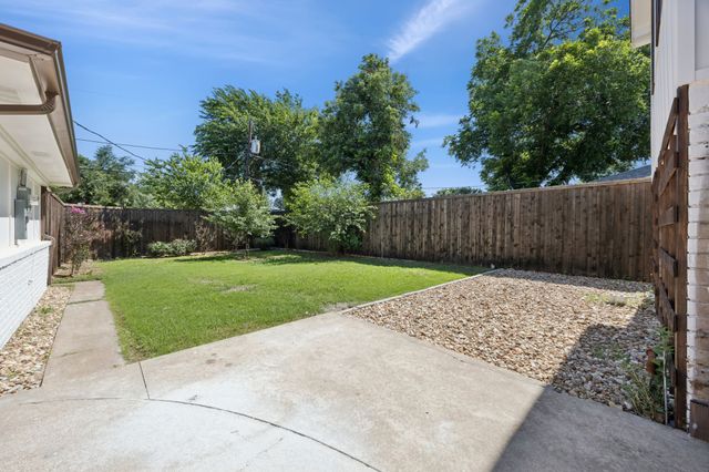 3145 Darvany Drive, Dallas, TX 75220