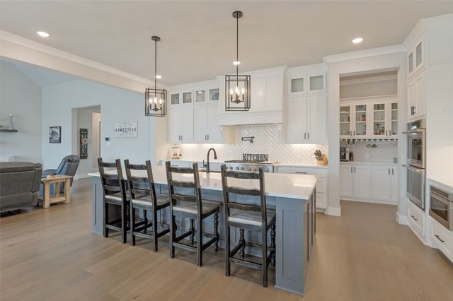 307 Broadmoor Drive, Haslet, TX 76052
