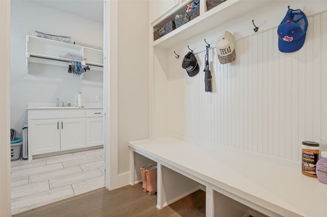 307 Broadmoor Drive, Haslet, TX 76052