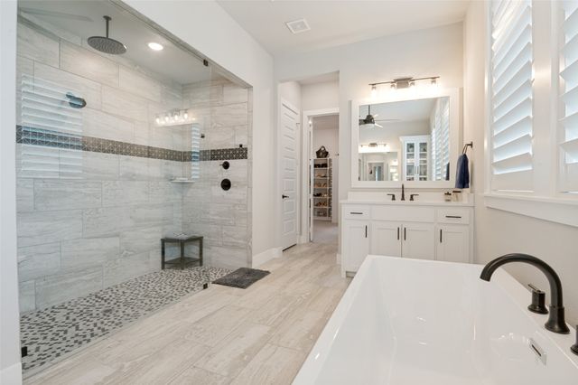 307 Broadmoor Drive, Haslet, TX 76052