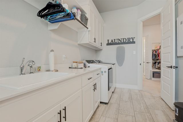 307 Broadmoor Drive, Haslet, TX 76052