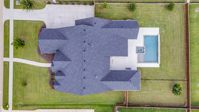 307 Broadmoor Drive, Haslet, TX 76052