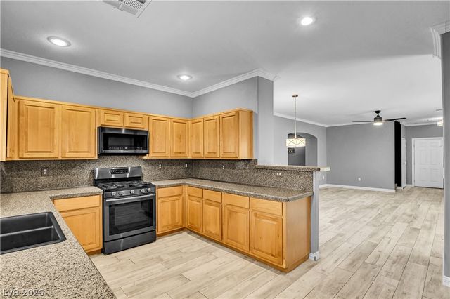 8915 Mossy Hollow Avenue, Las Vegas, NV 89149