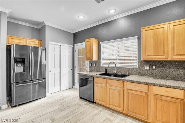 8915 Mossy Hollow Avenue, Las Vegas, NV 89149