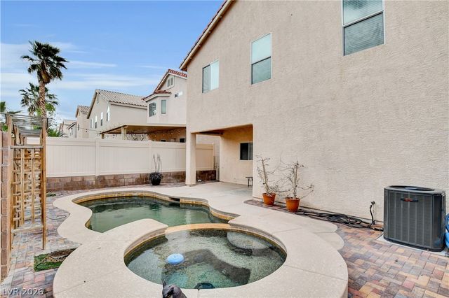 8915 Mossy Hollow Avenue, Las Vegas, NV 89149